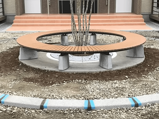 長野市で暮らしをデザインする不動産 土木外構 ワンストップ カズケン 画像 施工事例 施工前ベンチ