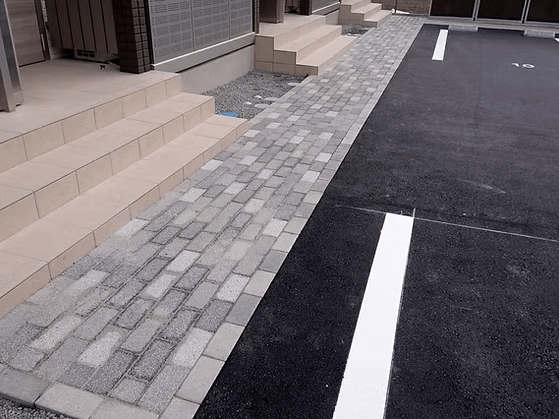 長野市で暮らしをデザインする不動産 土木外構 ワンストップ カズケン 画像 施工事例 駐車場